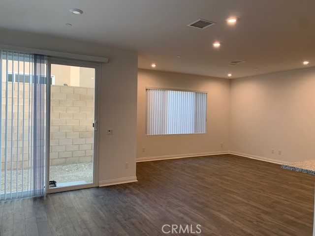 5599 Merano Way Property Photo 9