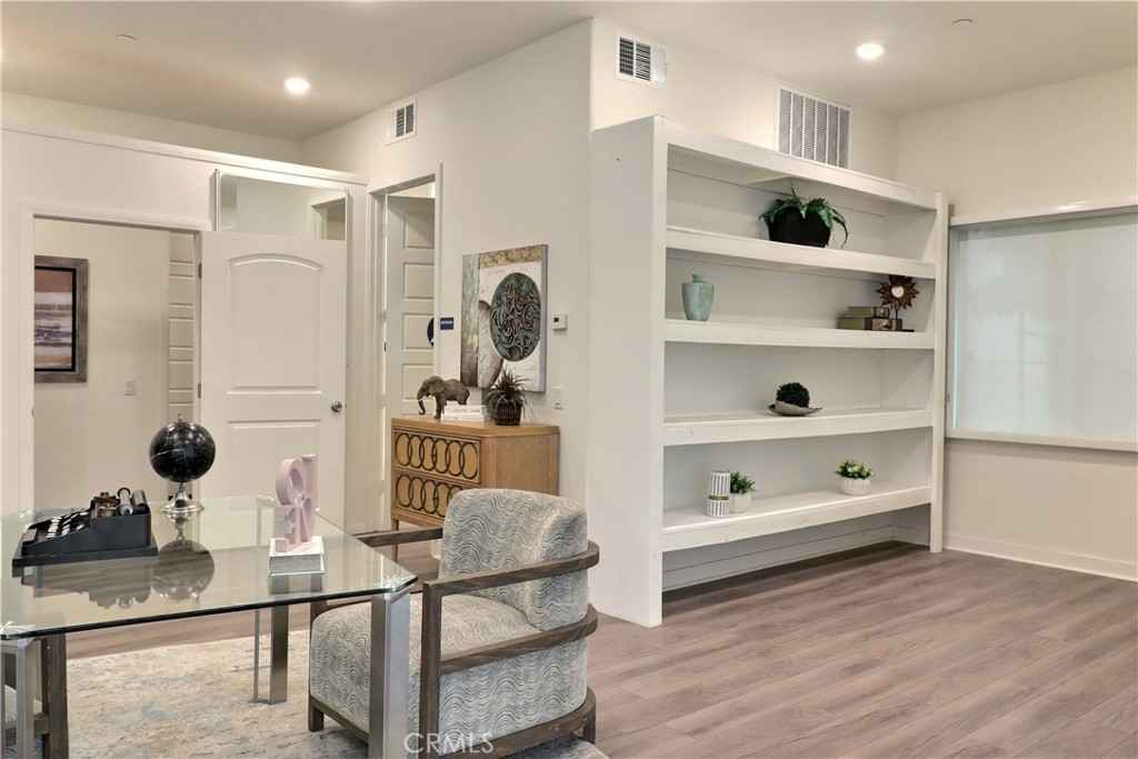 2634 Paisly Court Property Photo 4