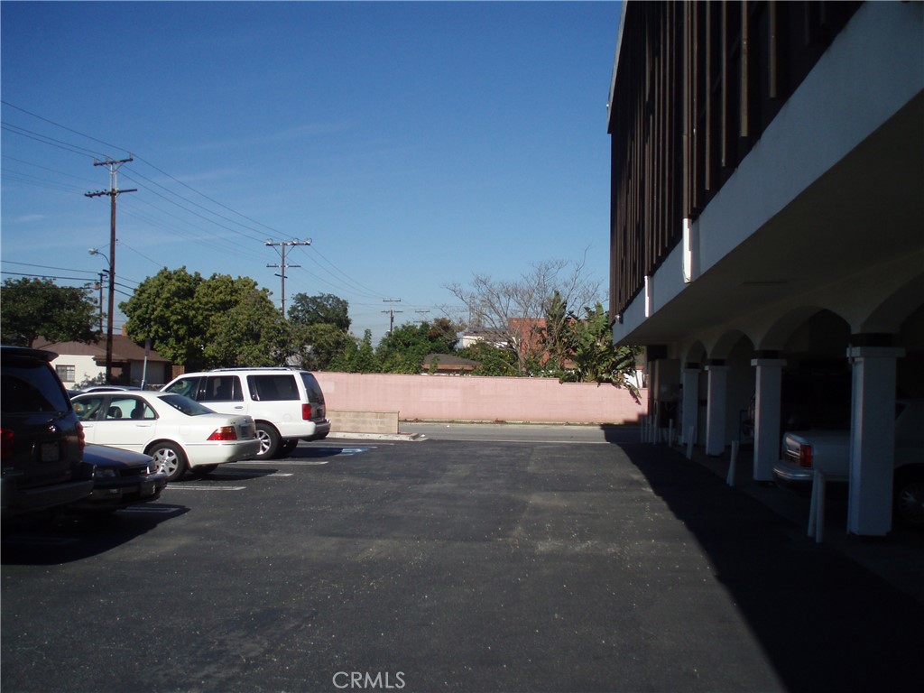 18039 Crenshaw Boulevard 205 Property Photo 12