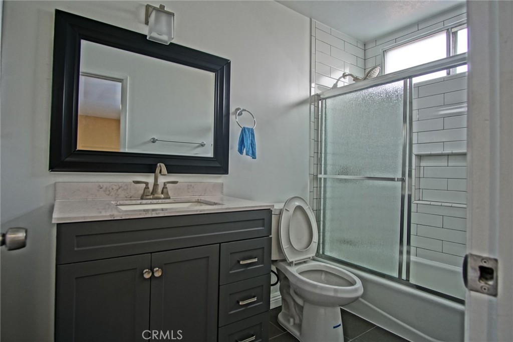 2012 S Garfield Avenue Property Photo 10