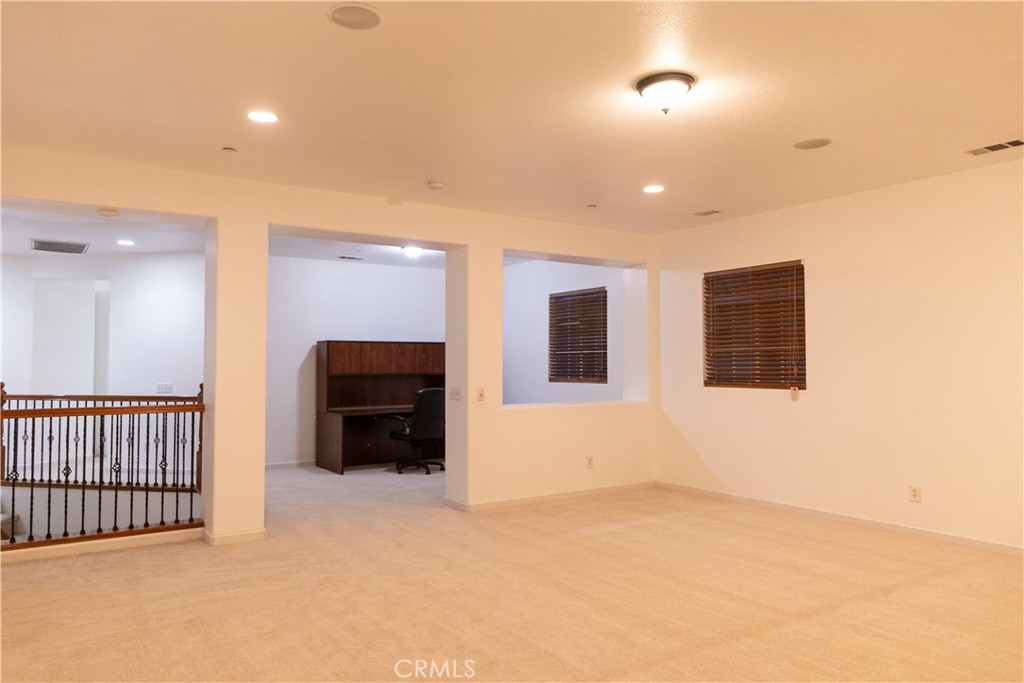 1594 Margit Street Property Photo 30