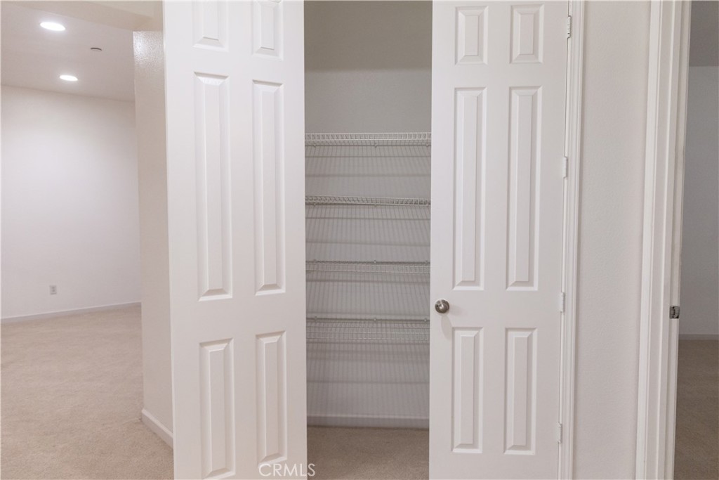 1594 Margit Street Property Photo 33
