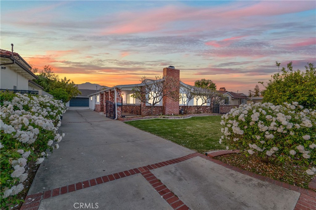 9861 Wendon Street Property Photo