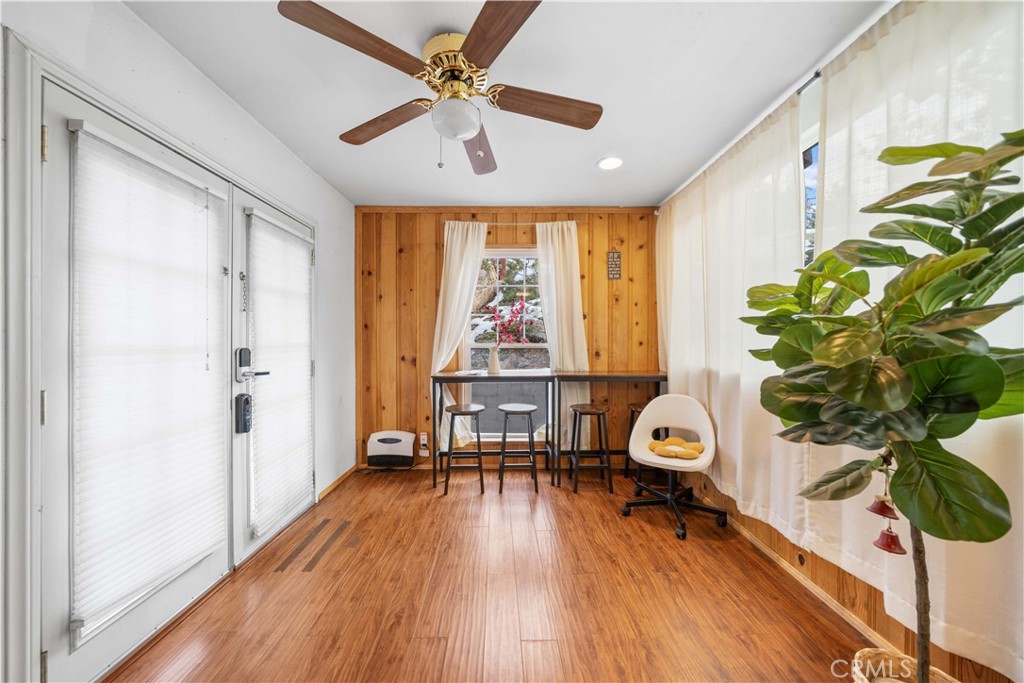 813 Lark Trail Property Photo 6