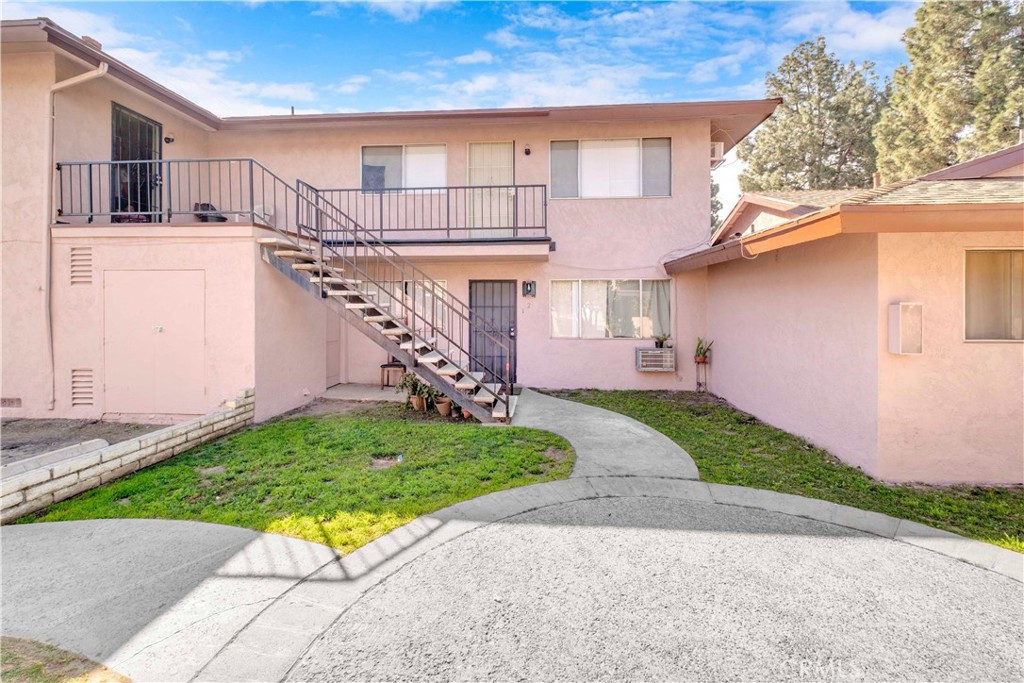 2044 S Nautical Street Property Photo 6
