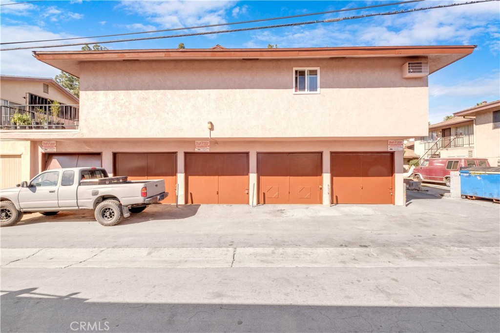 2044 S Nautical Street Property Photo 12
