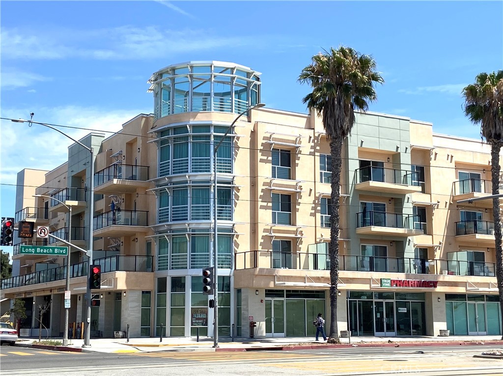 1598 Long Beach Boulevard 212 Property Photo