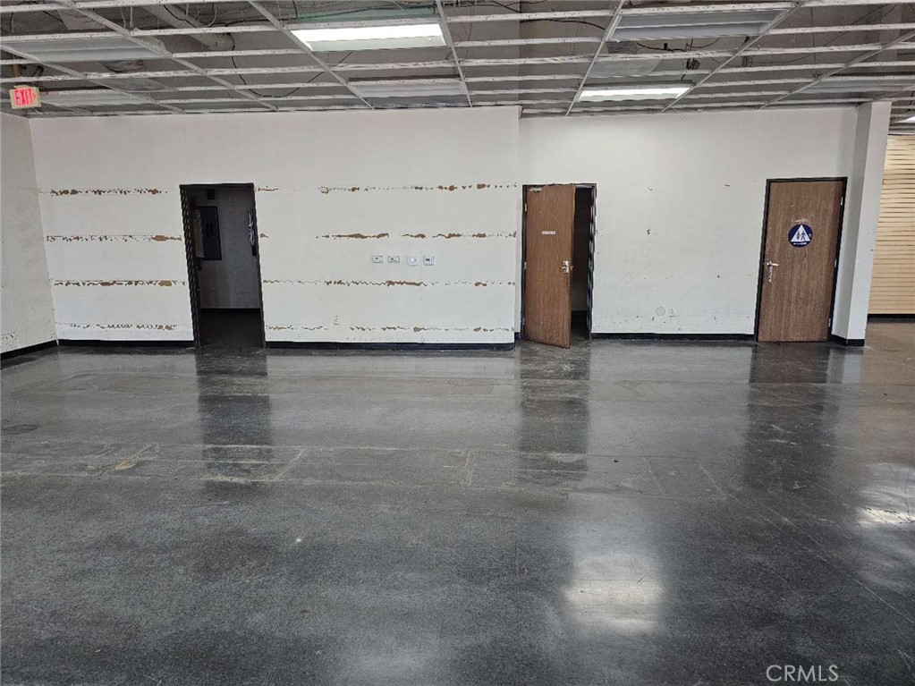 1700 S Garey Avenue Property Photo 11