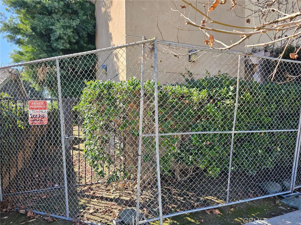 1700 S Garey Avenue Property Photo 18