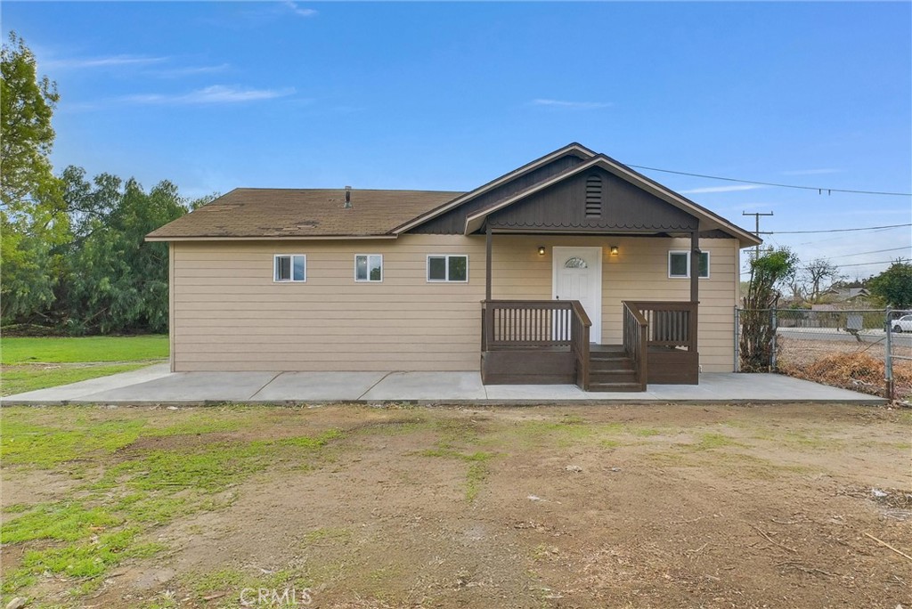 10991 Pipeline Avenue Property Photo