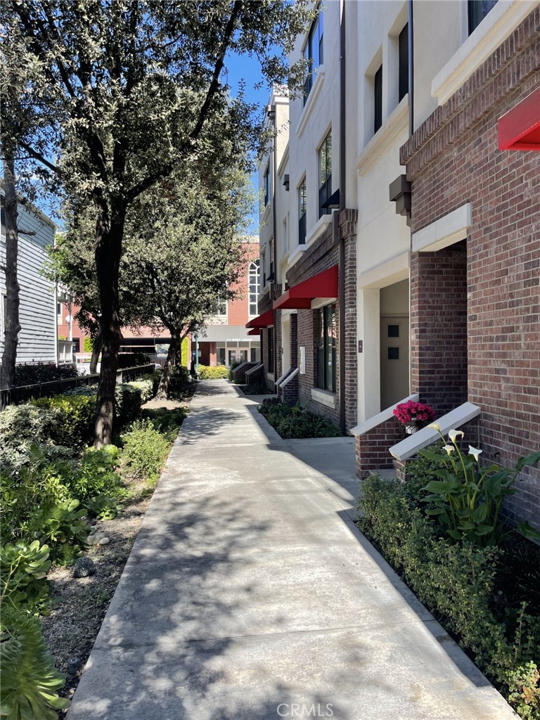 514 Date Court Property Photo