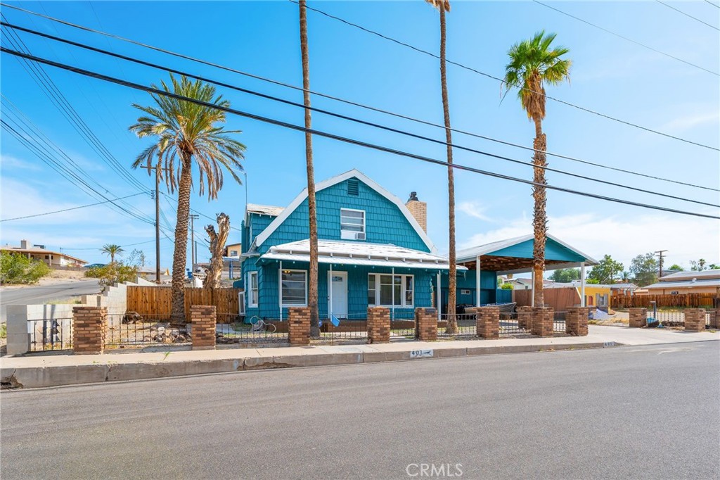 401 Cibola Street Property Photo 1