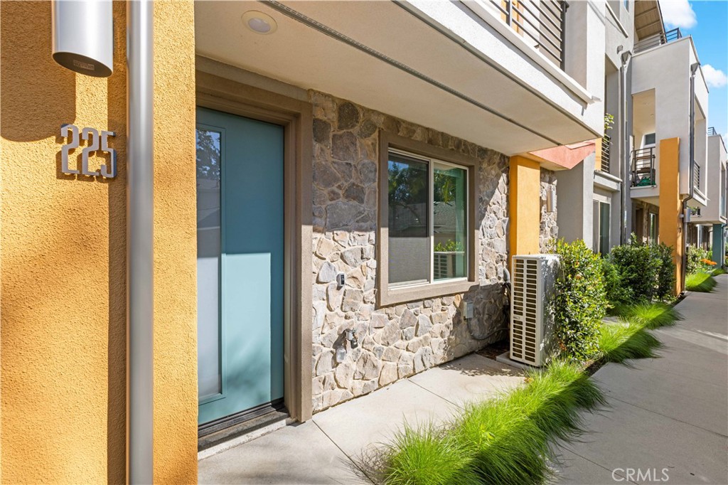 225 Scratch Road Property Photo