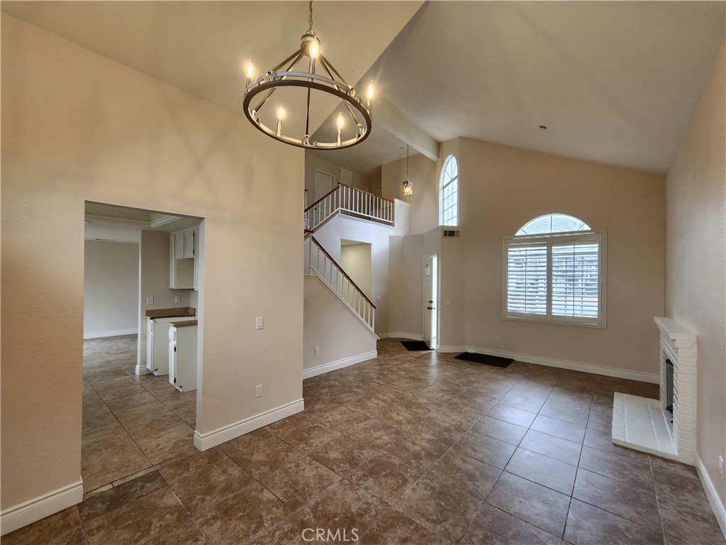 12058 Maple Leaf Lane Property Photo 5