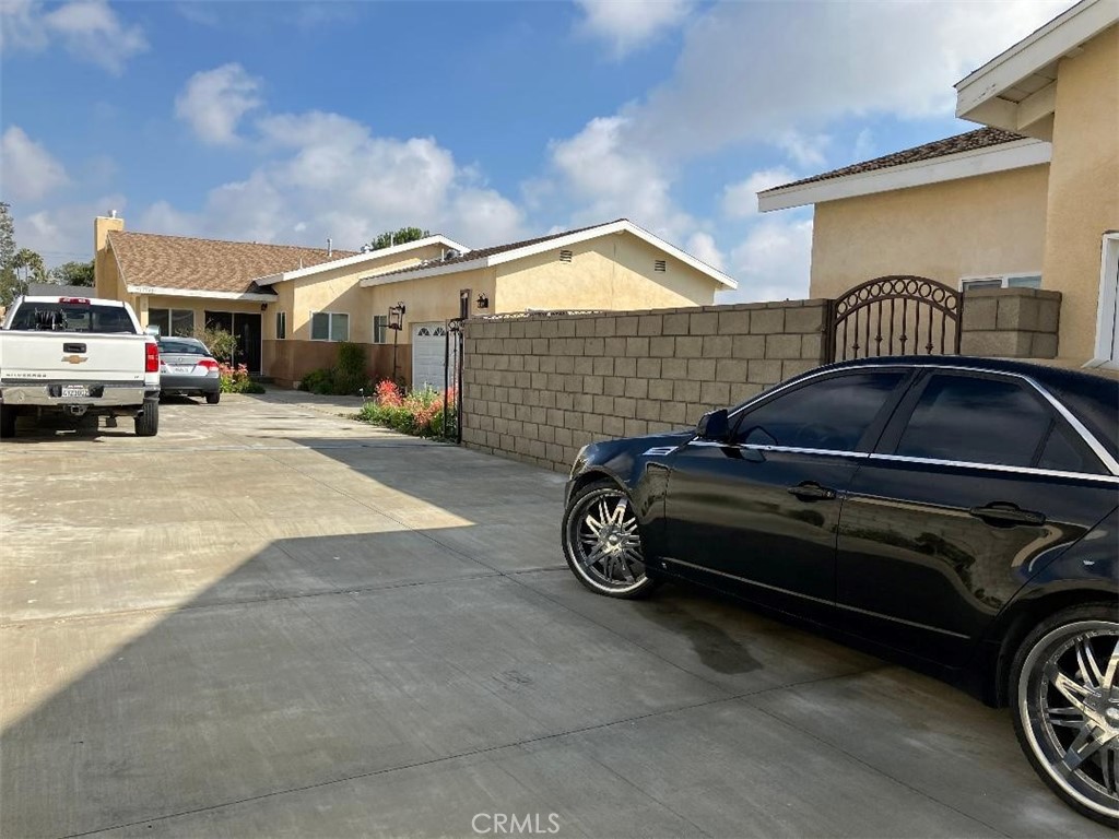 17548 Court Street Property Photo 2