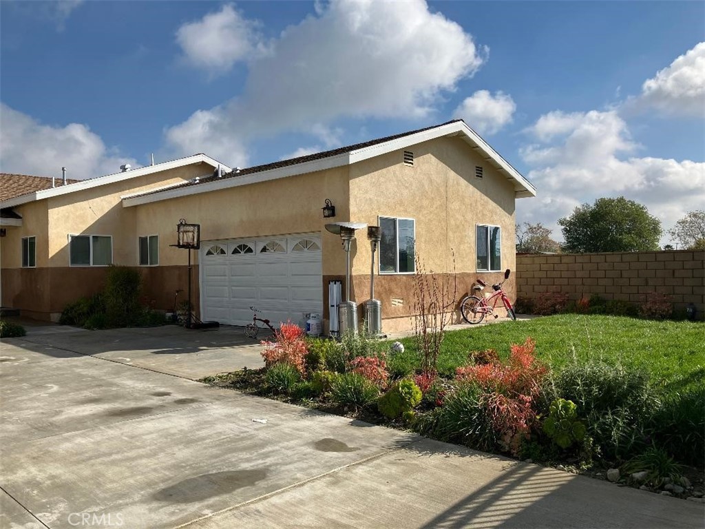 17548 Court Street Property Photo 3
