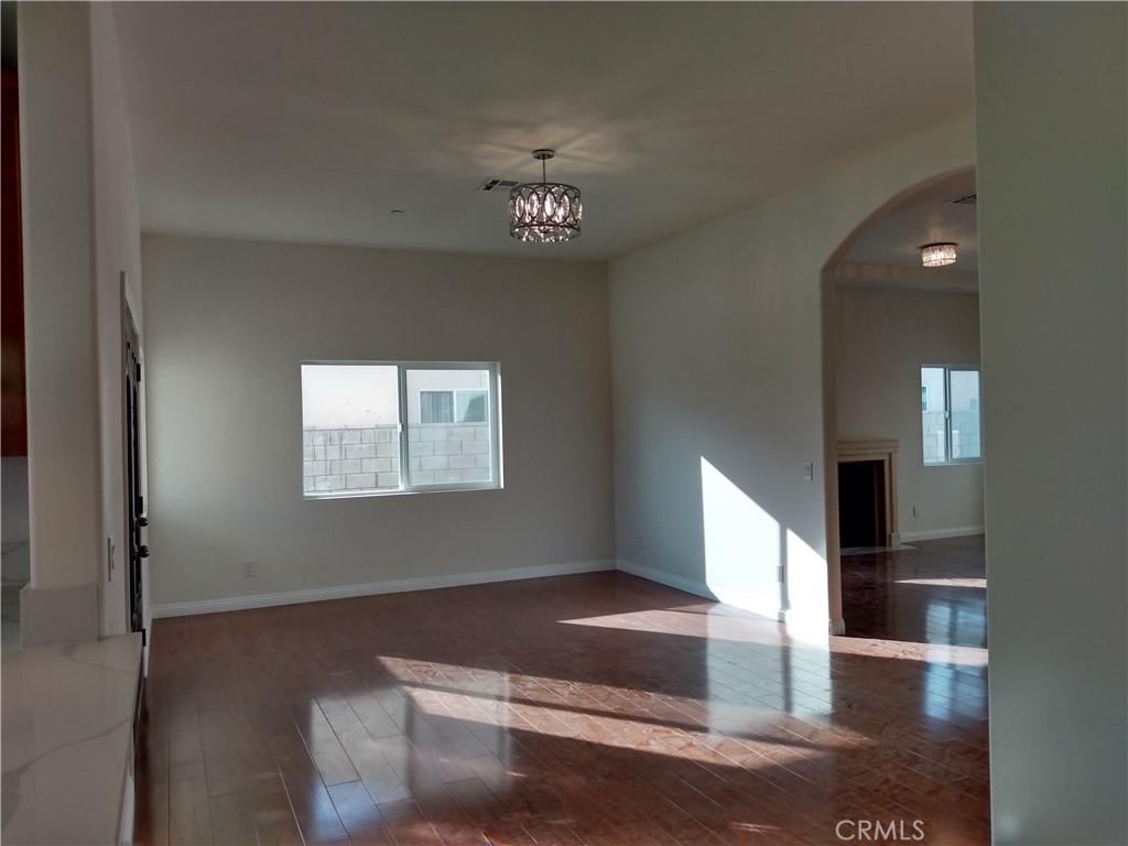 17548 Court Street Property Photo 13