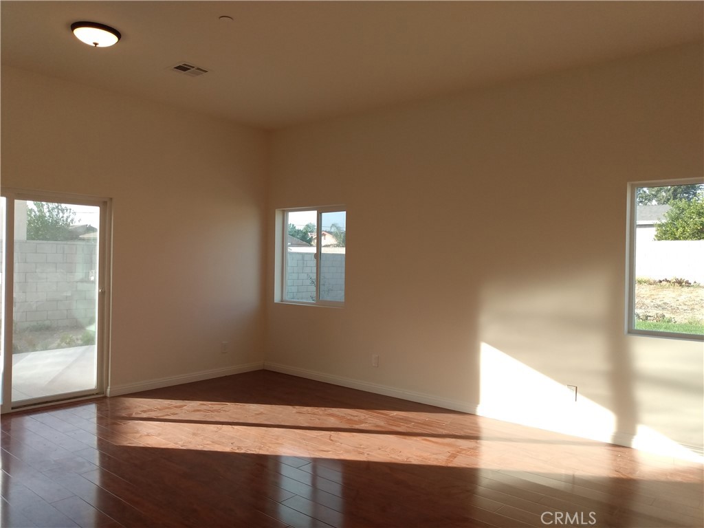 17548 Court Street Property Photo 52