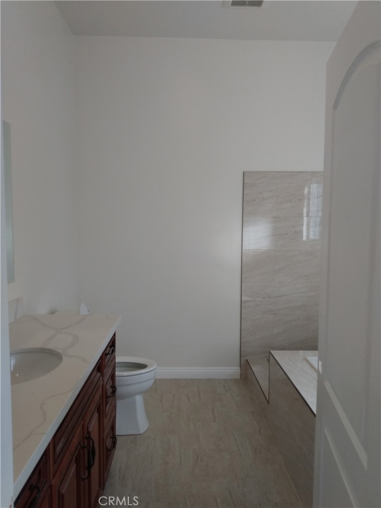 17548 Court Street Property Photo 56