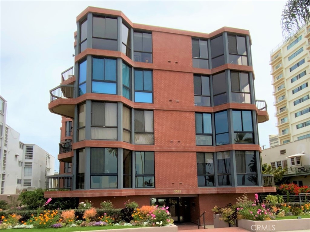 1033 Ocean Avenue 401 Property Photo 1