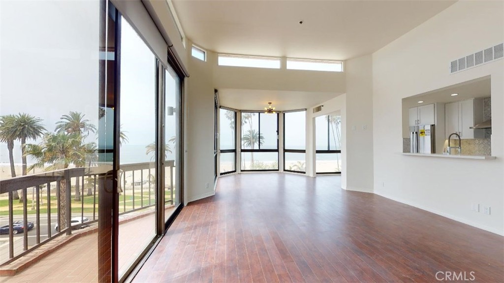 1033 Ocean Avenue 401 Property Photo 10