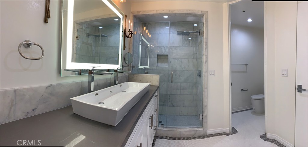 1033 Ocean Avenue 401 Property Photo 24