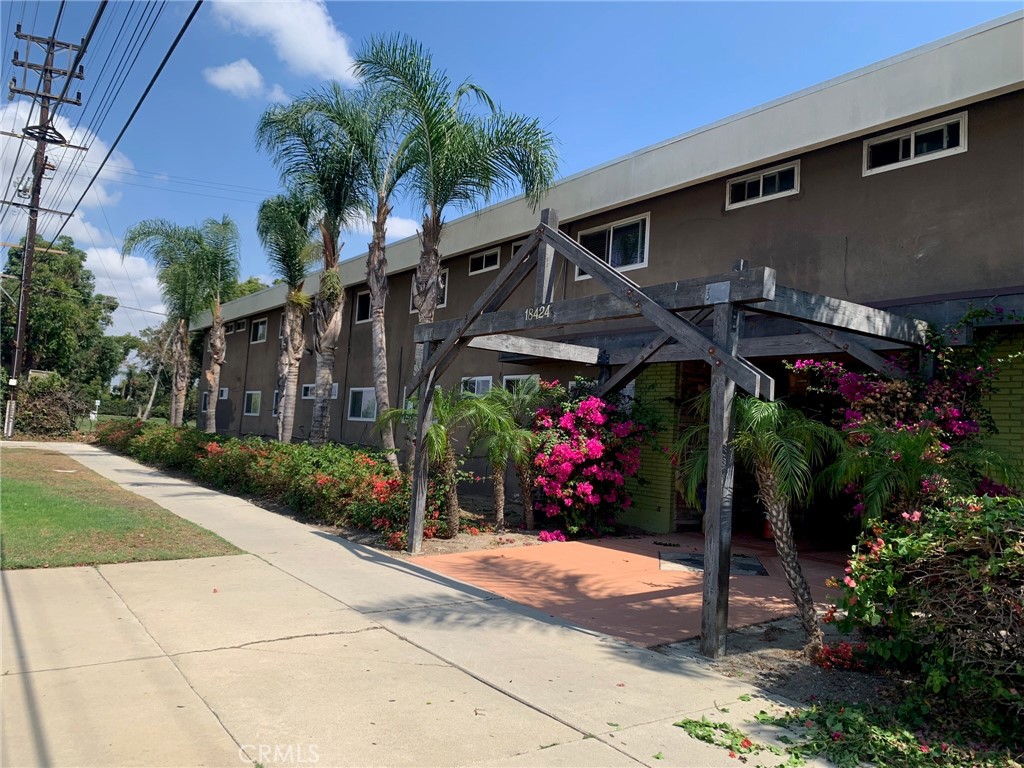 18424 S Normandie Avenue Property Photo