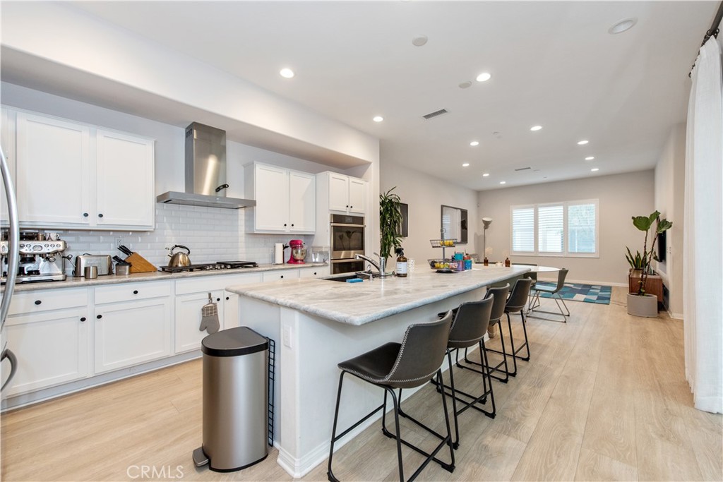 Cadence Park Real Estate Listings Main Image