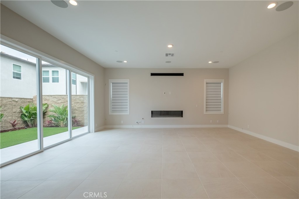 121 Mulberry Property Photo 2