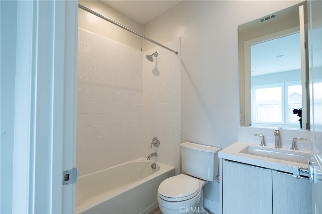 121 Mulberry Property Photo 32