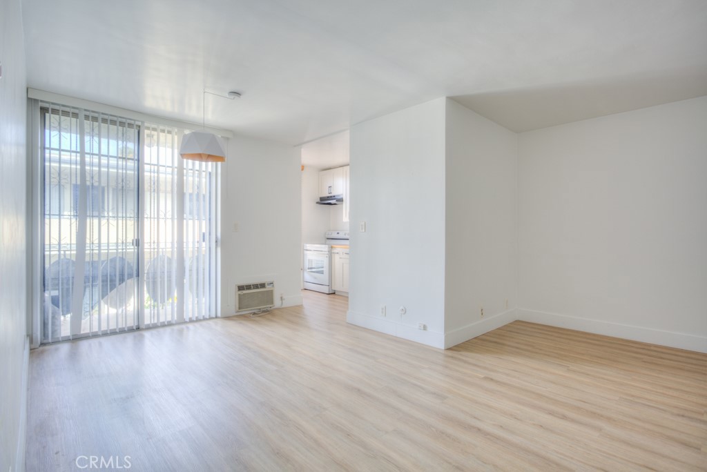 90020 Real Estate Listings Main Image