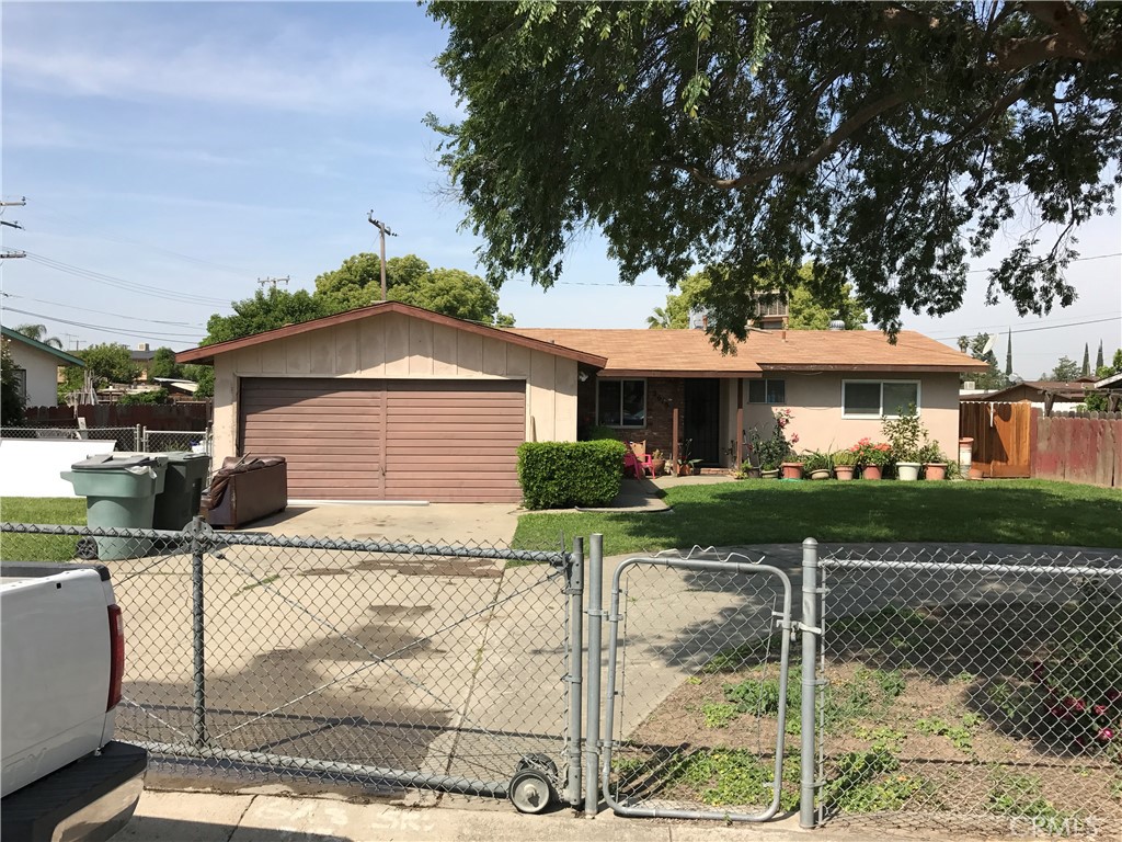 2615 N Quail Drive Property Photo 1