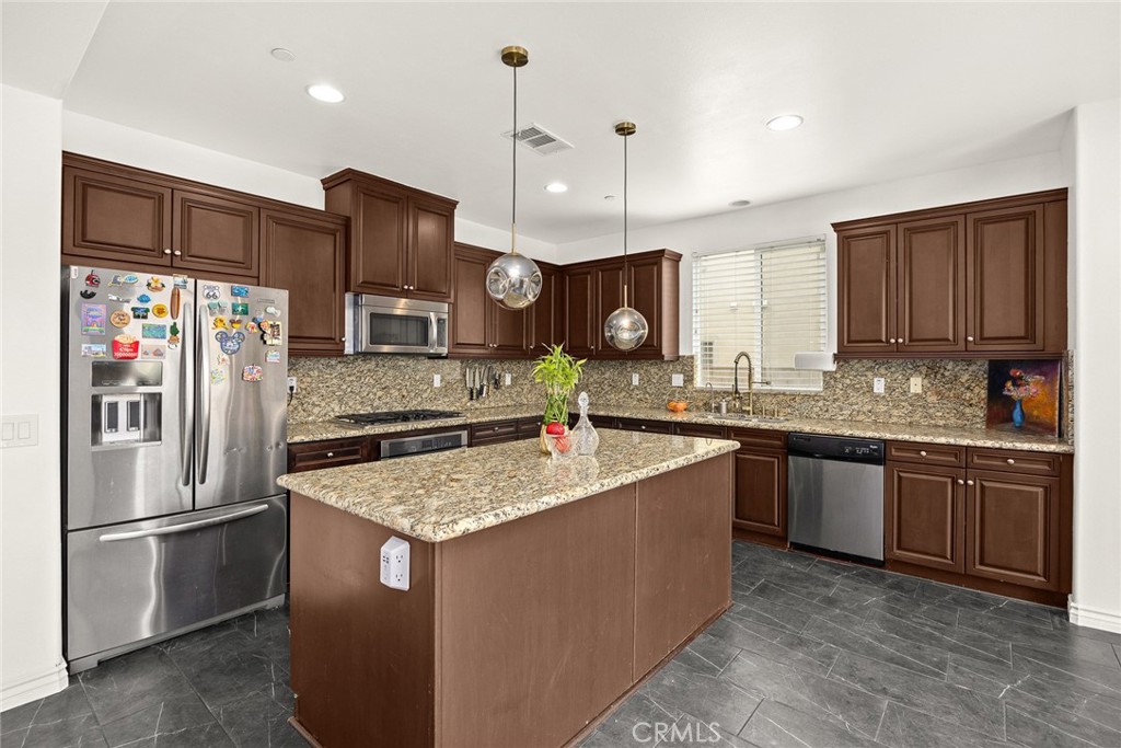13229 Lima Drive Property Photo 17