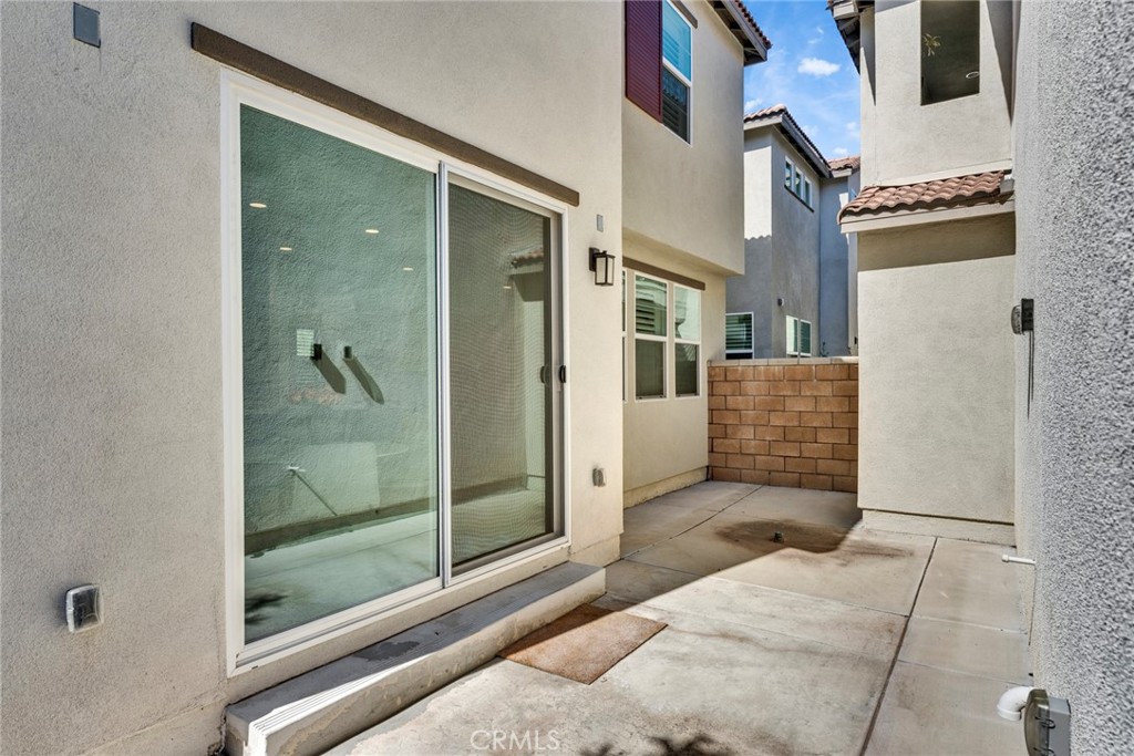 11061 Renewal Drive Property Photo 4