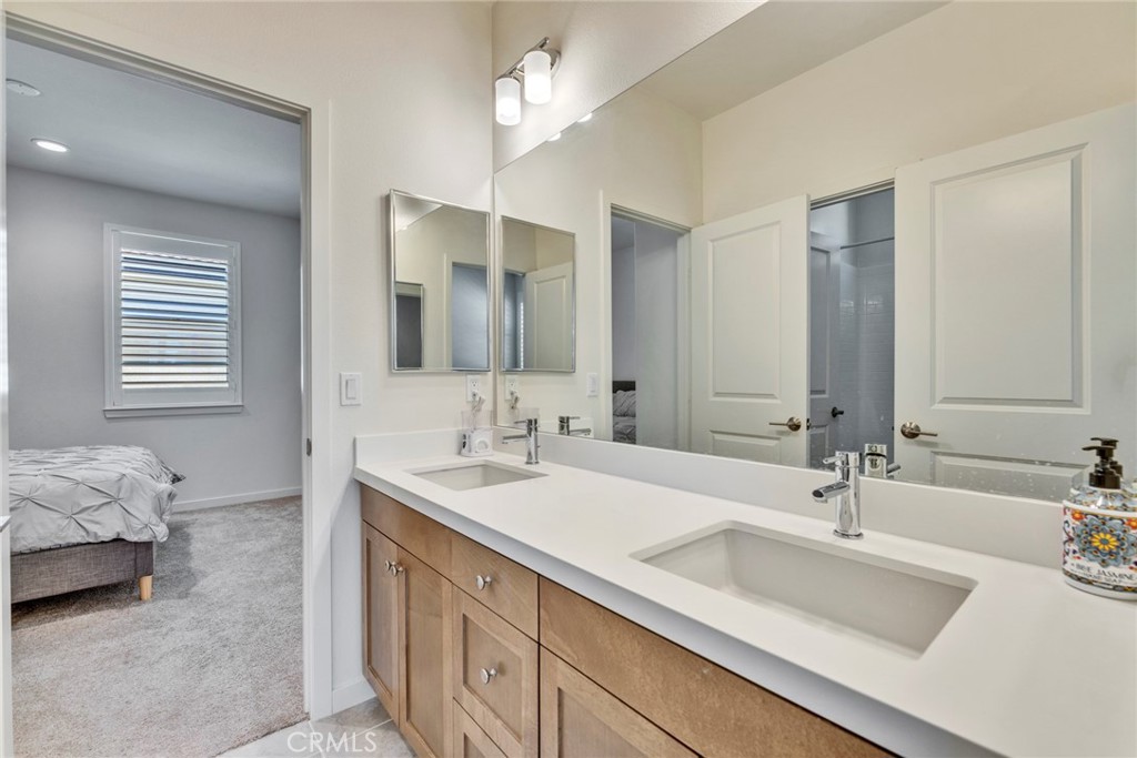 11061 Renewal Drive Property Photo 14