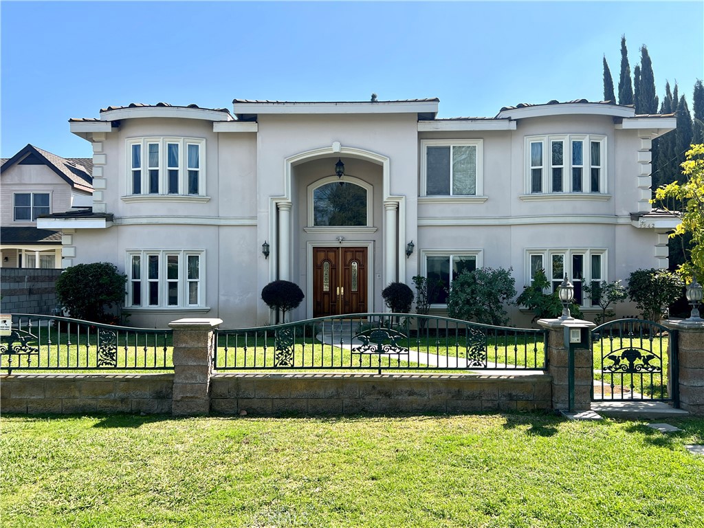 9942 Howland Drive Property Photo