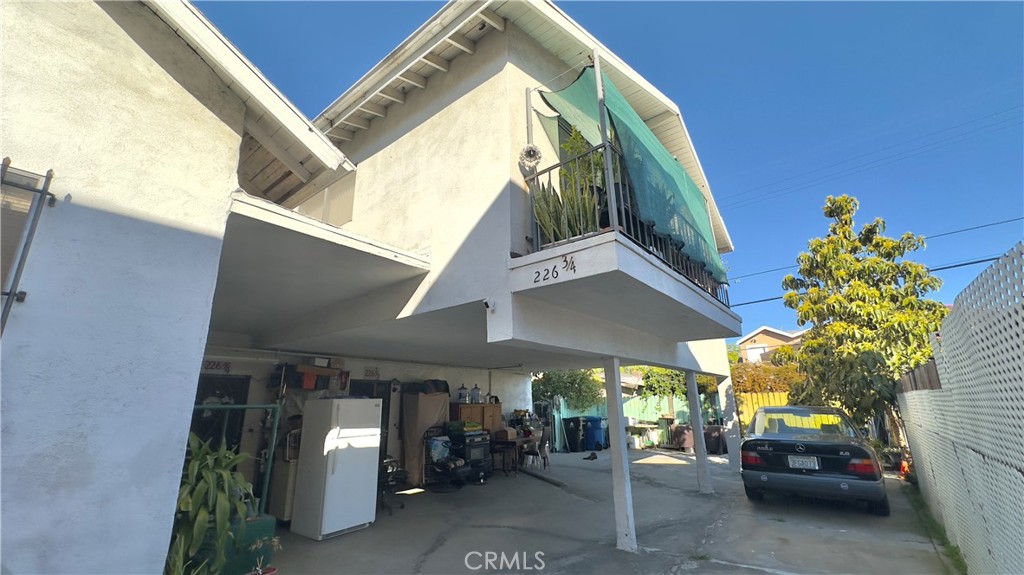 226 N Rampart Boulevard Property Photo 6