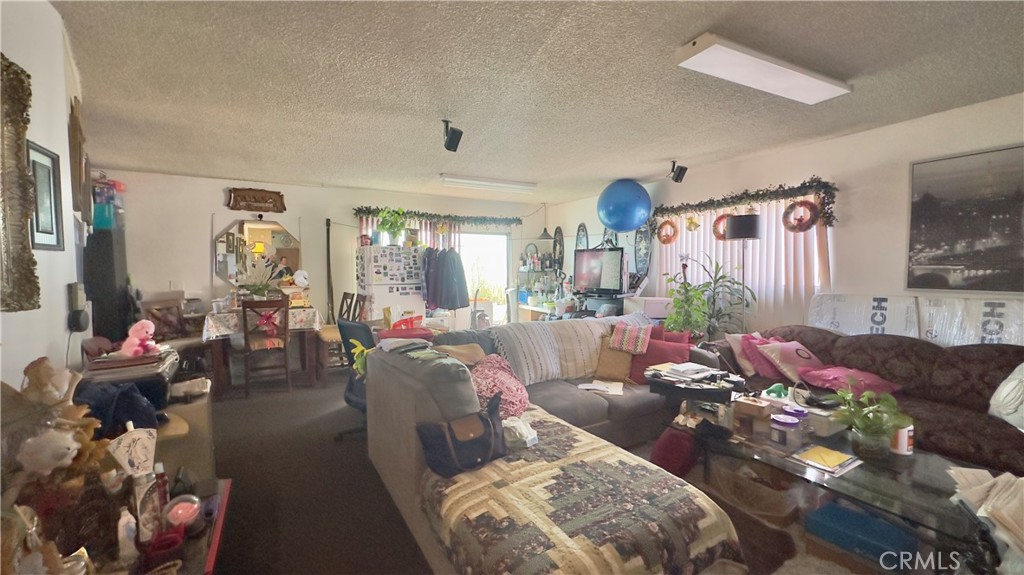226 N Rampart Boulevard Property Photo 9