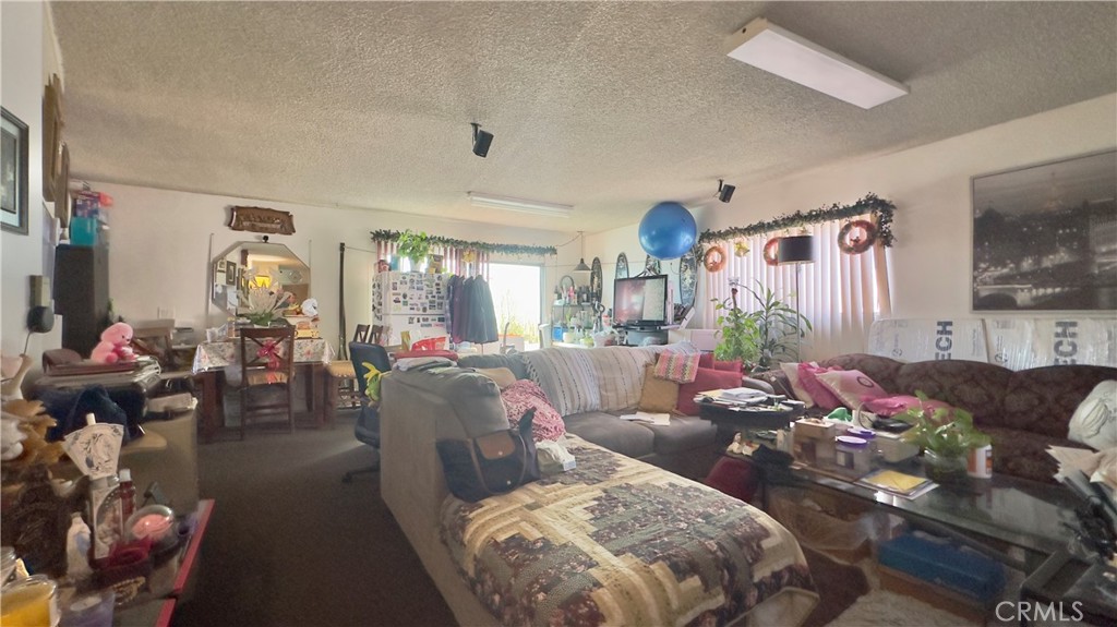 226 N Rampart Boulevard Property Photo 10