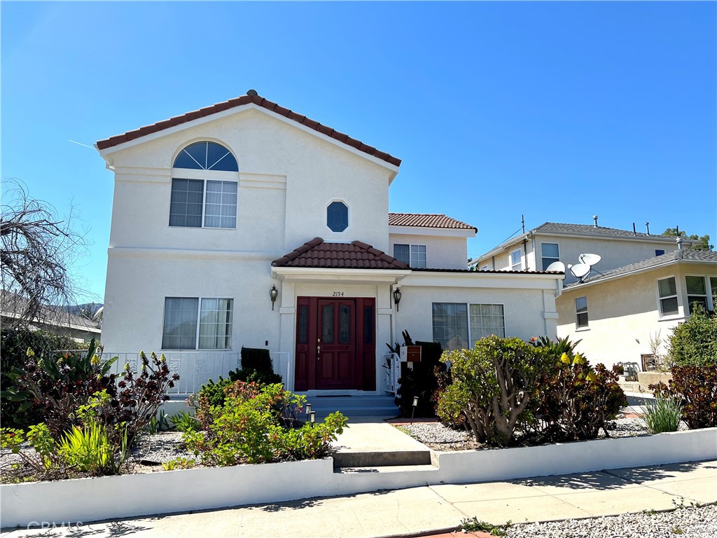 2154 Glenada Avenue Property Photo