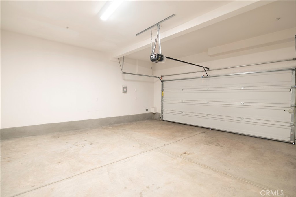 11006 Getaway Drive Property Photo 24