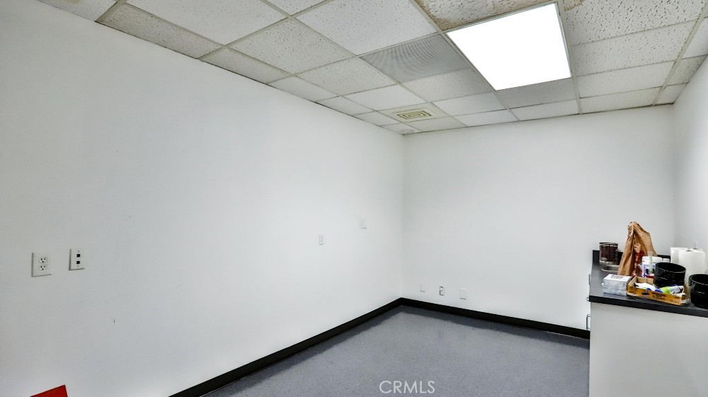 151 Kalmus Drive B250 Property Photo 17