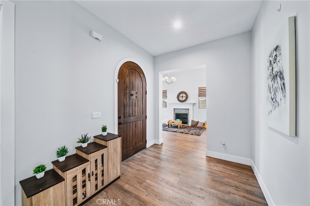 5739 Winchester Court Property Photo 8