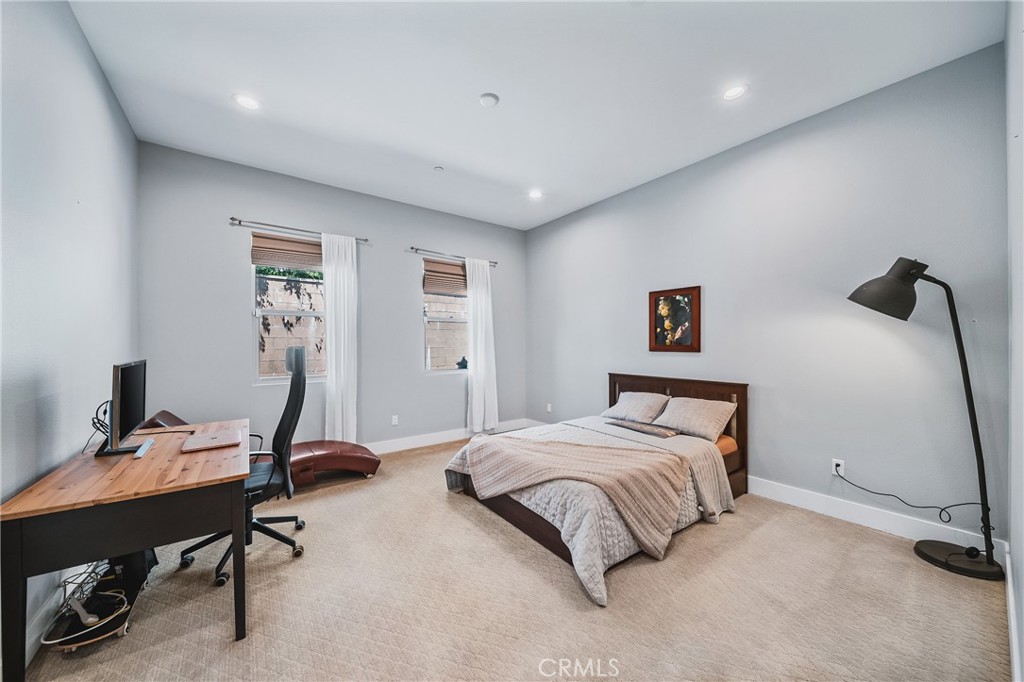 5739 Winchester Court Property Photo 13