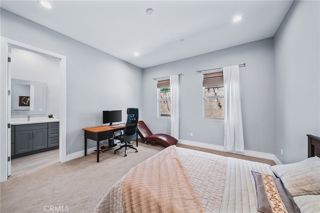5739 Winchester Court Property Photo 14