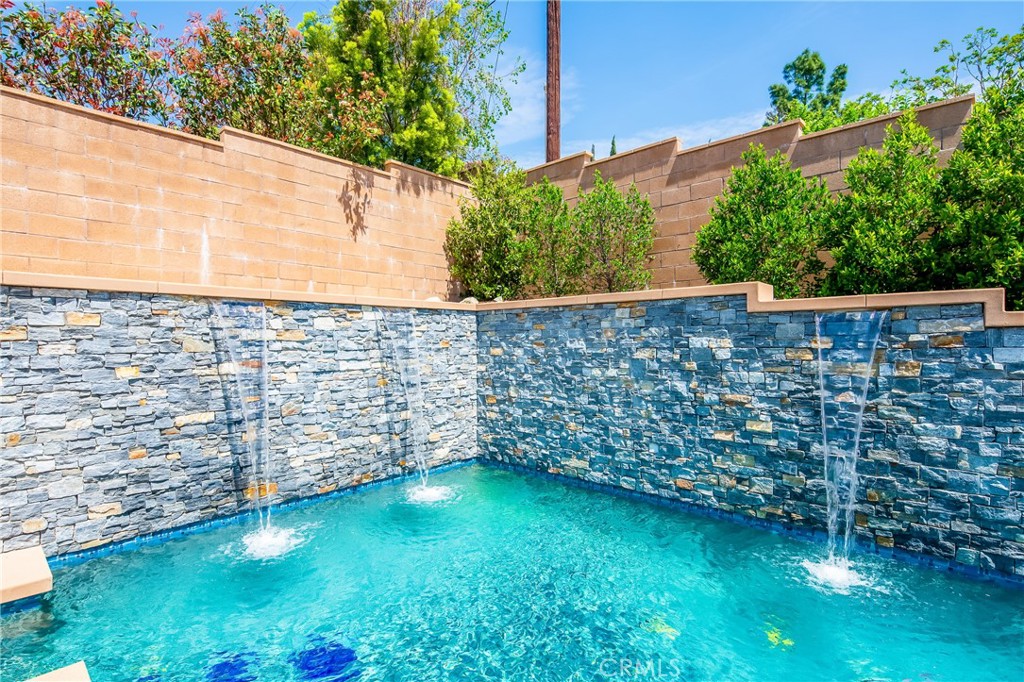 5739 Winchester Court Property Photo 41