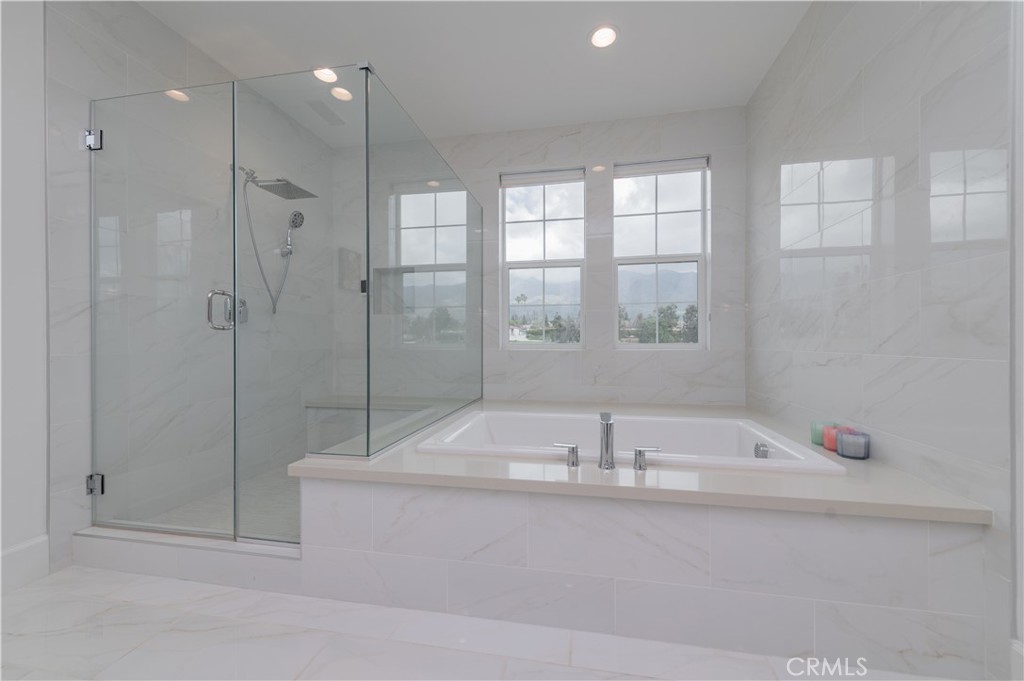 13408 Silver Sky Road Property Photo 28