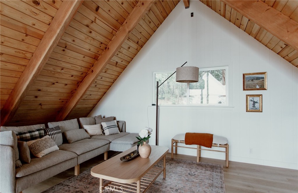 133 Grizzly Road Property Photo 23