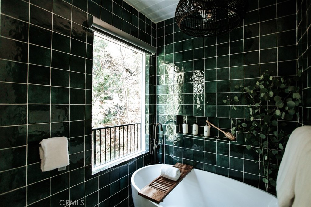 133 Grizzly Road Property Photo 27