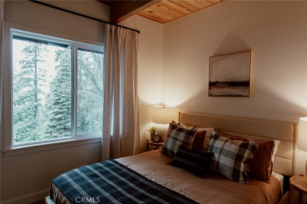 133 Grizzly Road Property Photo 34